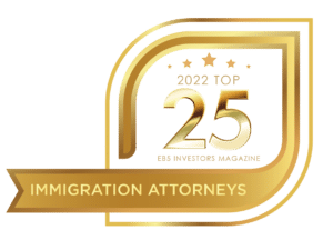 Odznaka 25 najlepszych adwokatów imigracyjnych